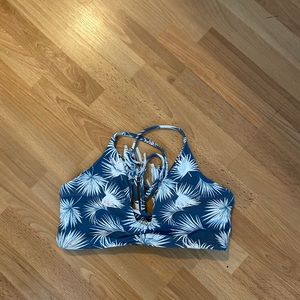 Midori Mia bikini top; wailua print